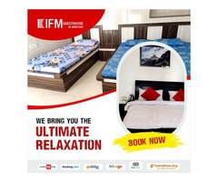 Experience Comfort: Spacious Rooms Close to Durgiana Temple - IFM Guest House