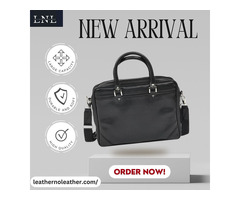 The Perfect Laptop Case Portfolio for Business & Travel