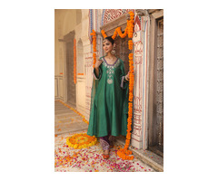Explore Premium Luxury Suit Sets for Sophisticated Style