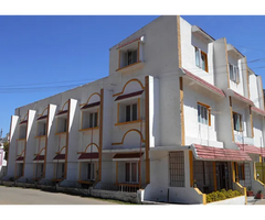 Where can travellers find Kodaikanal rooms low price?
